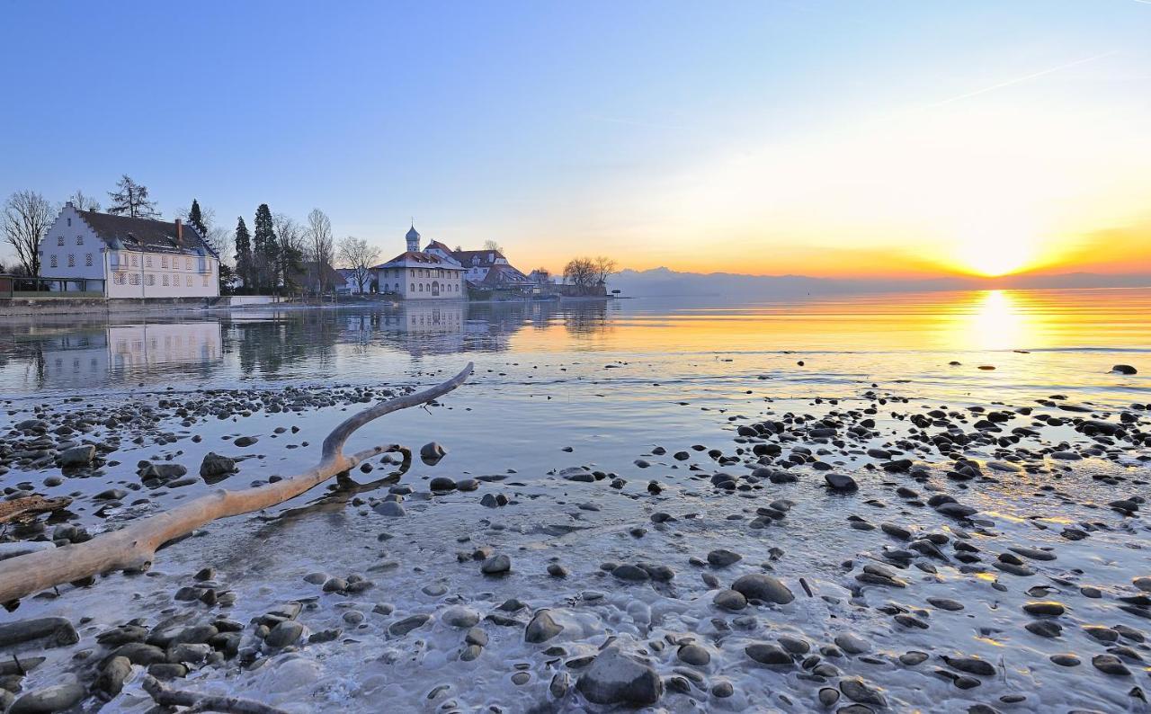 Schloss Hotel Wasserburg Exterior photo